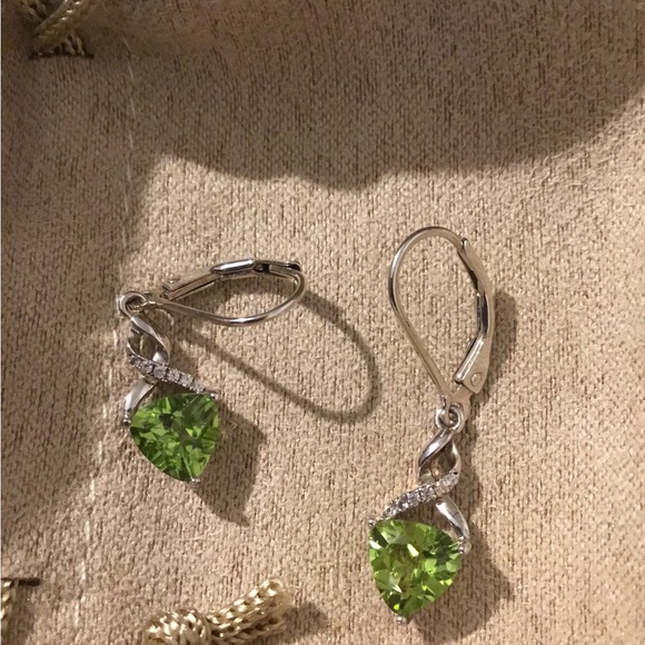 NWOT Madagascar Natural Peridot & White Topaz 925 Lever Back Earrings - Picture 10 of 14
